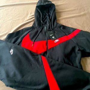 Mens Nike Jogging suit